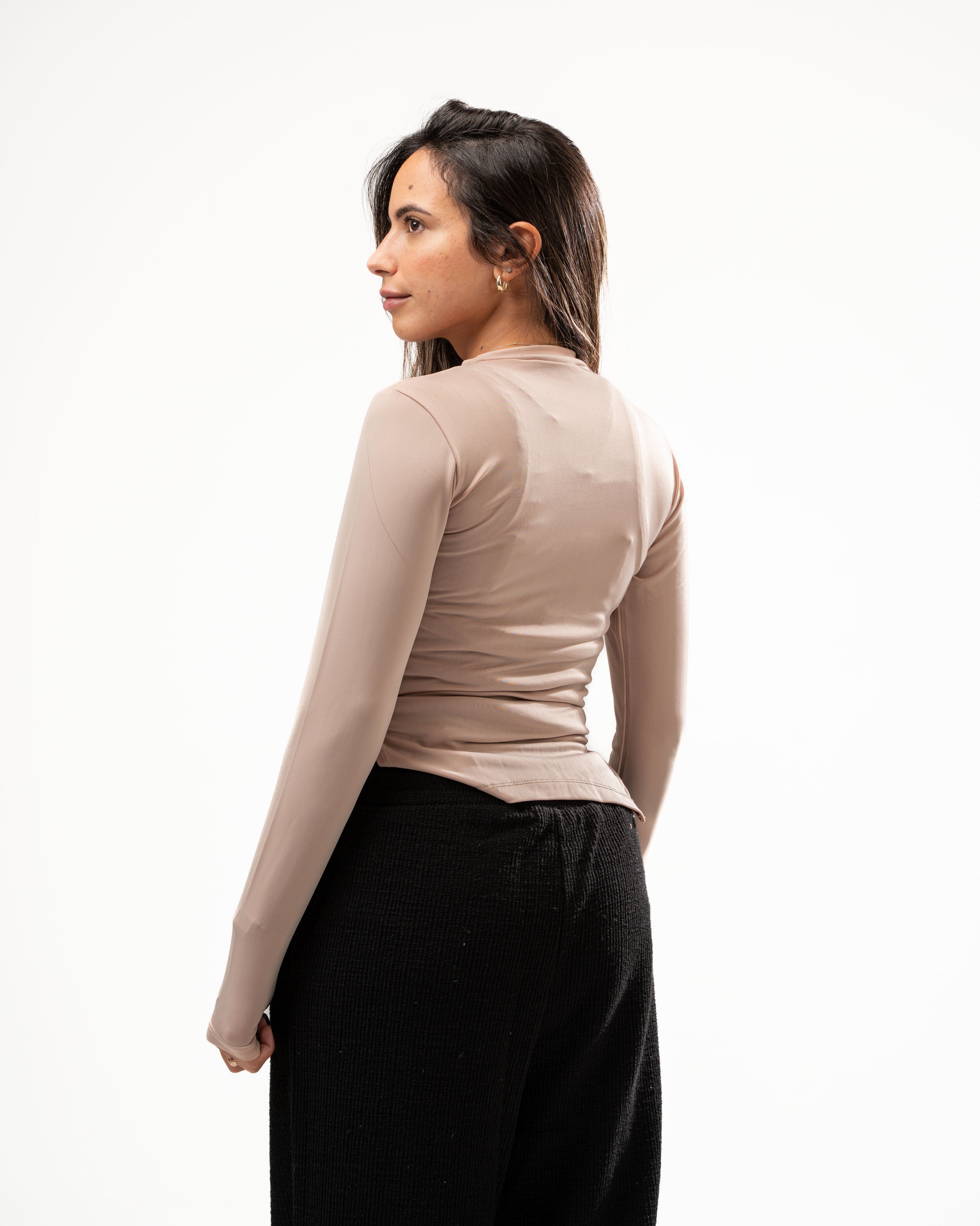 LONG SLEEVE BEIGE TOP