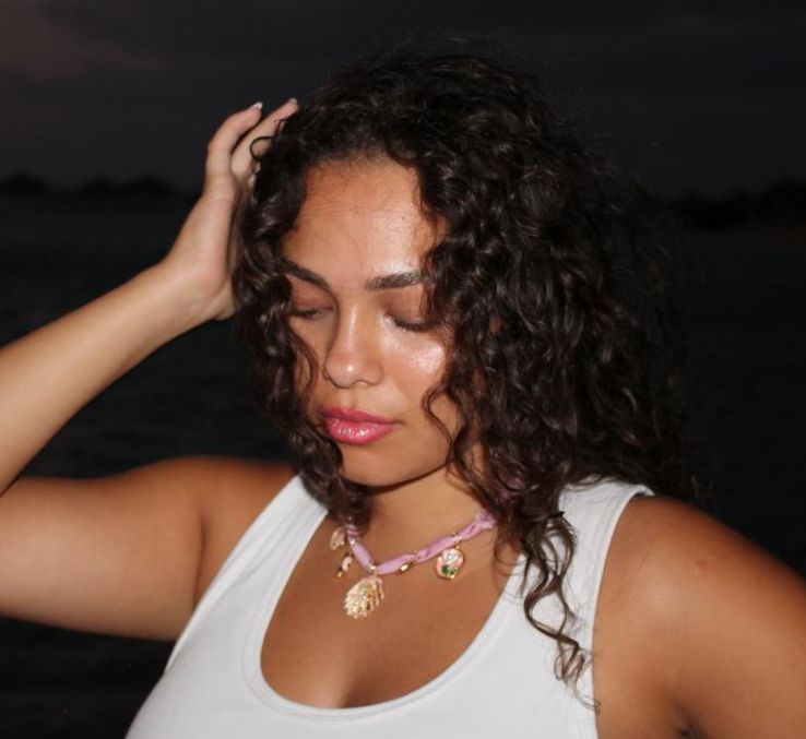 Roh Al Ward Necklace