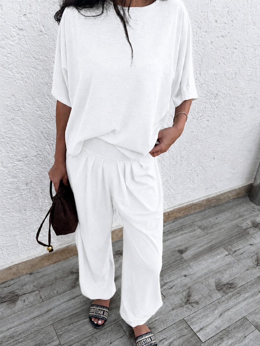 The White Tally Cotton Set